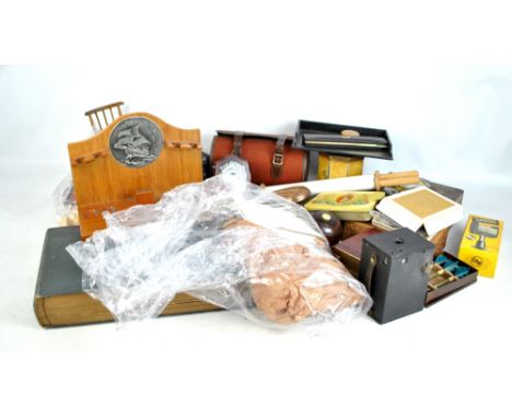 A mixed lot of collectors' items to include a wooden pipe rack, a Kodak No. 2 Brownie camera, lignum vitae bowls, three powde
