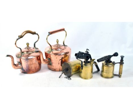 A small group of metalware including two copper kettles with brass mounts, Sievert blowtorch/lamp, etc. 