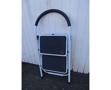 Metal step ladder&nbsp;