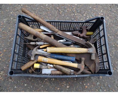 Crate of vintage tools to include hammers and saws etc&nbsp;