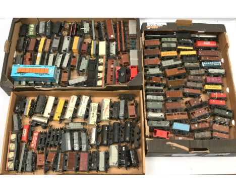 Tri-ang, Hornby, Marklin, Mainline, qty of unboxed wagons. To include Tri-ang "Westwood Pickles" vat wagon; Hornby Dublo 4654