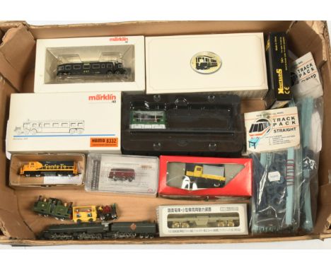 Marklin, Au Box, Brekina & others, HO & N gauge Loco's & Vehicles. To include Marklin HO Hamo 8332 Triebwagen Micheline - EST