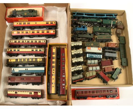Tri-ang, Hornby &amp; Lima, unboxed Loco's &amp; Rolling Stock. To include Tri-ang Hornby 4-6-2 BR Green 70013 "Oliver Cromwe