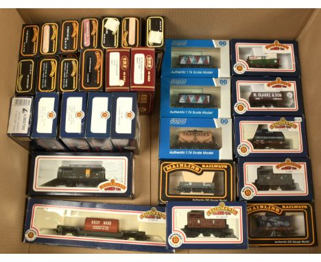 Bachmann/ Mainline/Dapol and other Commercial Manufacturers 00 Gauge Group of Goods Rolling stock consisting of Private owner