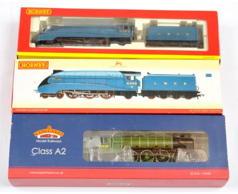 Hornby (China) /Bachmann 00 Gauge Trio of Steam Locomotives consisting of R2059 4-6-2 Loco &amp; Tender Streamlined A4 Class 