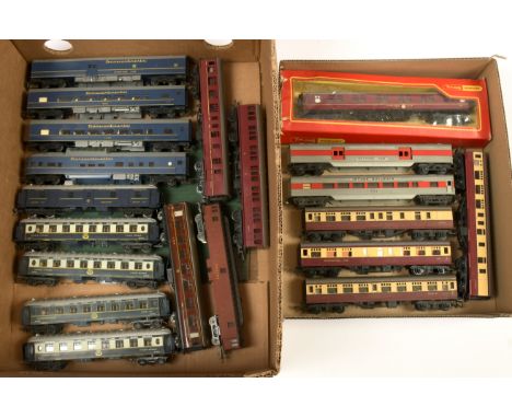 Tri-ang, Lima, Jouef mainly unboxed coaches. To include Tri-ang BR Maroon / Cream Restaurant Car; Tri-ang Hornby BR Maroon Sl
