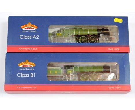 Bachmann 00 Gauge&nbsp; pair of LNER Steam outline Locomotives consisting of 31-525 4-6-2 Loco &amp; Tender lined Green Class
