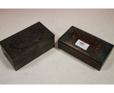 TWO VINTAGE TRINKET BOXES