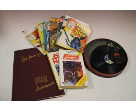 A SELECTION OF VINTAGE COLLECTABLES TO INCLUDE MINIATURE RECORDS, STAR WARS BOOKS ETC