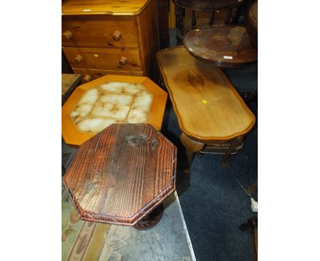 FIVE ASSORTED COFFEE TABLES / PEDESTALS ETC TO INCLUDE A G-PLAN TILE TOP HEXAGONAL EXAMPLE