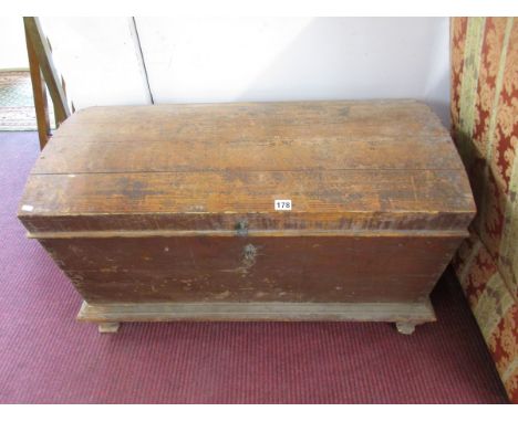 Large dome top and fitted pine trunk