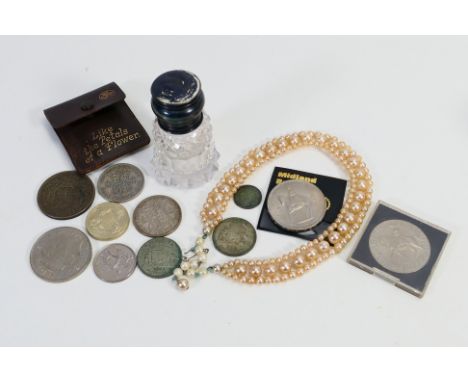 Lot to include a silver topped, cut glass dressing table bottle, pearl bead choker and a small quantity of coins, a couple wi