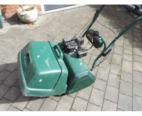 Lawn Mower - an Atco Balmoral 17S cylinder petrol mower, untested, . IMPORTANT NOTE: this lot is located at a CH1 (Blacon, Ch