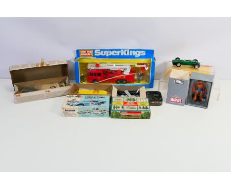 Revell - Marvel - Matchbox - A mixed group of 6 boxed models and others to include, Carroll Shelby's Cobra Ford racing body, 