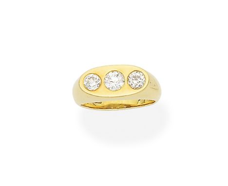 Diamond three-stone ringSet with three old brilliant-cut diamonds, mounted in 18 carat gold, diamonds approx. 1.30cts total, 