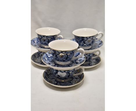 A modern Nikko Double Phoenix set of tea cups and saucers