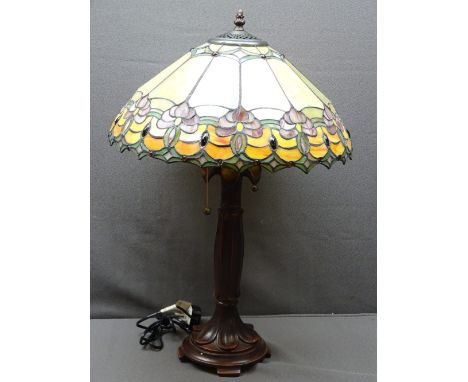 TIFFANY STYLE TABLE LAMP &amp; SHADE E/T, 64cms approx H