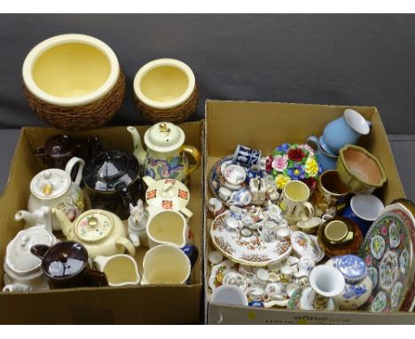 MASONS MANDALAY, COALPORT, WEDGWOOD CABINET MINIATURES, a good quantity, Carlton Rouge Royal, Collectors teapots ETC