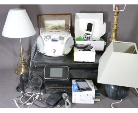 HOUSEHOLD ELECTRICAL ITEMS including Roberts DAB radio, various mobile phones and a quantity of lamps