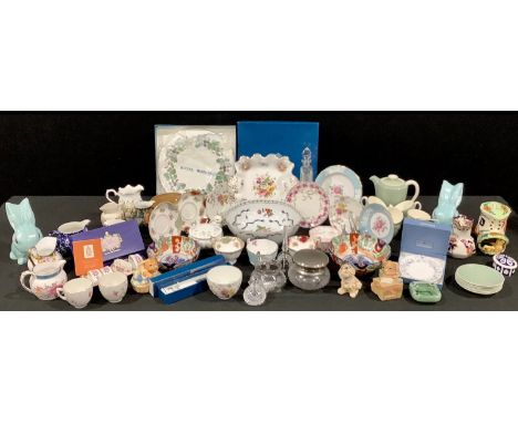 Ceramics - a Spode Old Colony Rose trio; Royal Albert tea ware; a Royal Worcester Lavina pattern cheese/cake stand; a similar