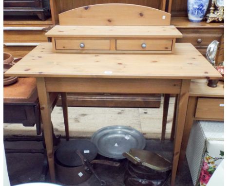 A modern pine dressing table with trinket draw back standing on square taper legs, 3' wide 