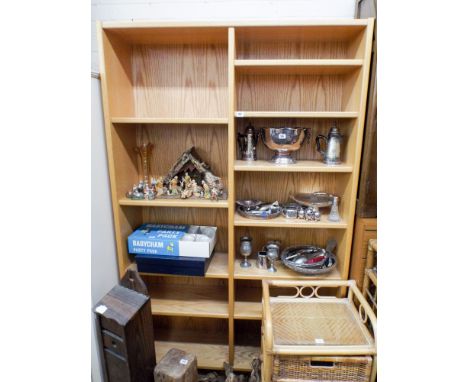 A light oak open bookcase with adjustable shelves, 4' wide 