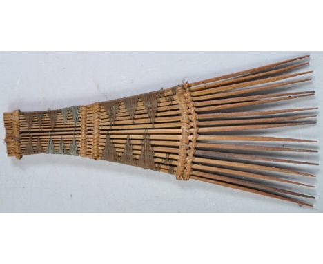A late 19th / early 20th Century Oceanic antique Polynesian hair comb 16 coconut wood prongs with vegetable fibre binding and