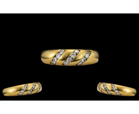 18ct Yellow Gold - Attractive Pave Diamond Set Dress Ring. The Eleven Brilliant Cut Diamonds of Good Colour / Clarity. Ring S