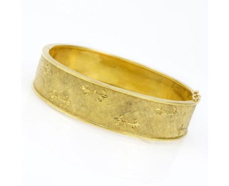 Antique 19 Karat Yellow Gold Etched Hinged Bangle Bracelet. Stamped 19K, hallmarked. Good antique condition. Measures 2-3/8" 