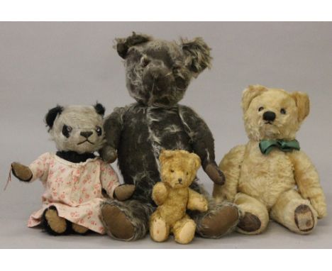 Selection of teddy bears, includes: Chad Valley bear with worn suede pads and inoperative growler, h.40cm; large black bear w