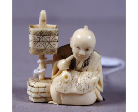 Vintage Japanese ivory netsuke - working gentleman signed to base, height 4cm approx. May not be exported without CITES docum