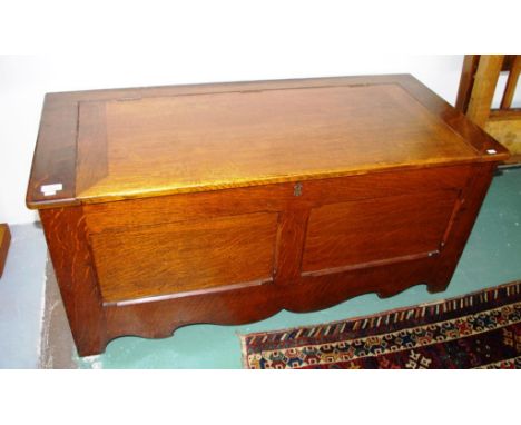 Vintage English oak trunk Height 50cm Width 110cm Depth 51cm approx.
