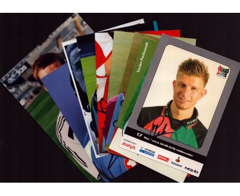 Football 10 signed 6x4 inch approx promo photos including names of Greg Pearson, Chris Perry, Scott Parker and more. SOME DED