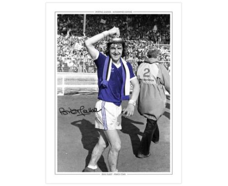 Autographed BRIAN TALBOT 16 x 12 Edition : Ipswich Town midfielder BRIAN TALBOT celebrates in front of photographers during a