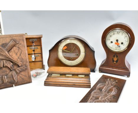 A GROUP OF CLOCKS AND TREEN, comprising two wooden cased mantel clocks, a seven drawer spice rack, height 22.5cm x width 21.5