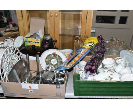 FIVE BOXES AND LOOSE CERAMICS AND KITCHENWARE, to include a Noritake 'Loxley' pattern tea set, Royal Grafton 'Majestic' patte