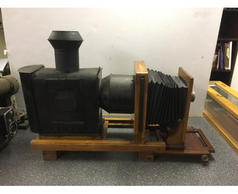 An Edwardian magic lantern "The Emporess"
