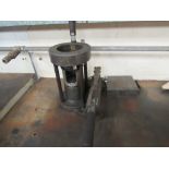 Gates hydraulic K2503 crimping machine complete with dyes
