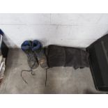 Size 10 chainsaw boots and leggings