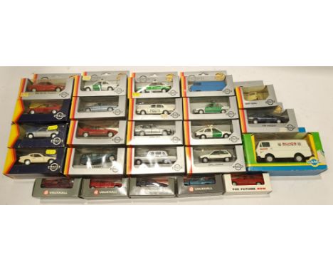 Gama, a boxed Group of Mixed Scale Model Commercial Vehicles. Although unchecked for completeness condition appears Good to G