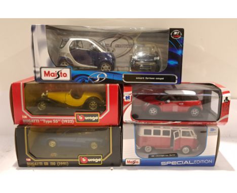 Bburago, Maisto &amp; New Ray, a boxed Group of 1:24 &amp; 1:18 Scale Commercial Vehicles. Although unchecked for completenes