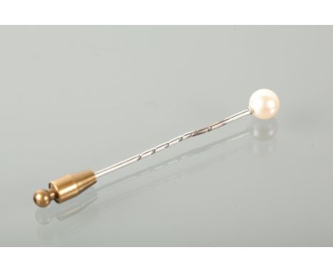 PEARL SET STICK PIN set with a single spherical pearl measuring 7.2mm diameter, unmarked