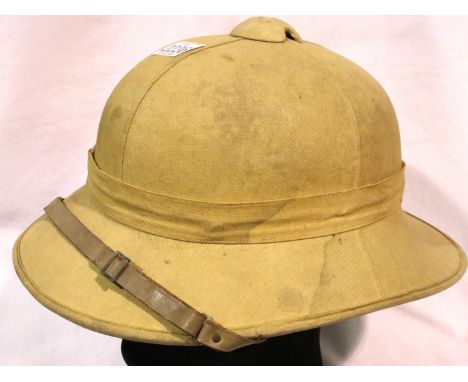 1942 dated British Officers Tropical Pith helmet. P&amp;P Group 2 (£18+VAT for the first lot and £3+VAT for subsequent lots) 