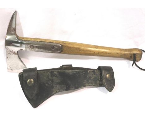 Leather cased polished steel Firemans Parade axe. P&amp;P Group 3 (£25+VAT for the first lot and £5+VAT for subsequent lots) 