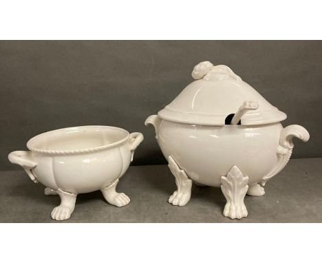 A Large soup bowl and tureen with ladle, hen foot detail 