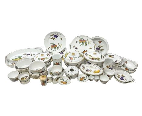 Royal Worcester Evesham pattern dinner wares, to include lidded tureens, eight dinner plates, serving tray, ramekins, jug, se