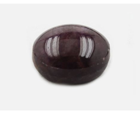 Loser Sternrubin,   47.35 ct, ovaler Cabochon, 20.15 x 17.96 x 11.02 mm, Deep Purplish Red Schätzpreis: 1800, - EURLoose star