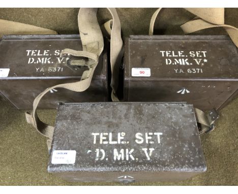 Three Second World War British army Type D Mk V field telephones
