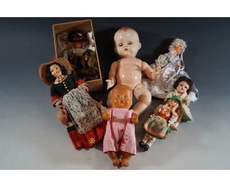 A collection of vintage fashion and other dolls, including a 1960s Peggy Nisbet 'Georgiana Duchess of Devonshire in 1783' cos