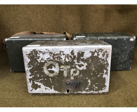 Three Second World War British army Type D Mk V field telephones
